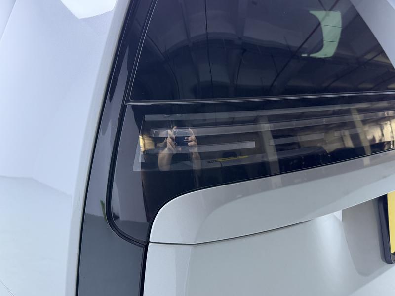 Li Auto Ideal MEGA 2024