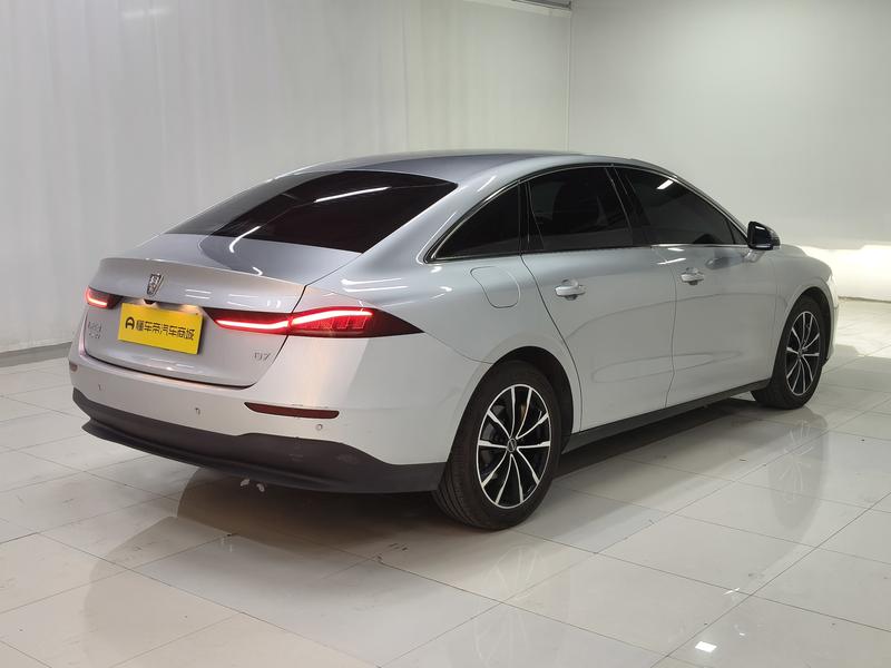 Roewe Roewe D7 DMH 2025