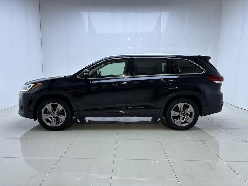 Toyota Highlander 2021