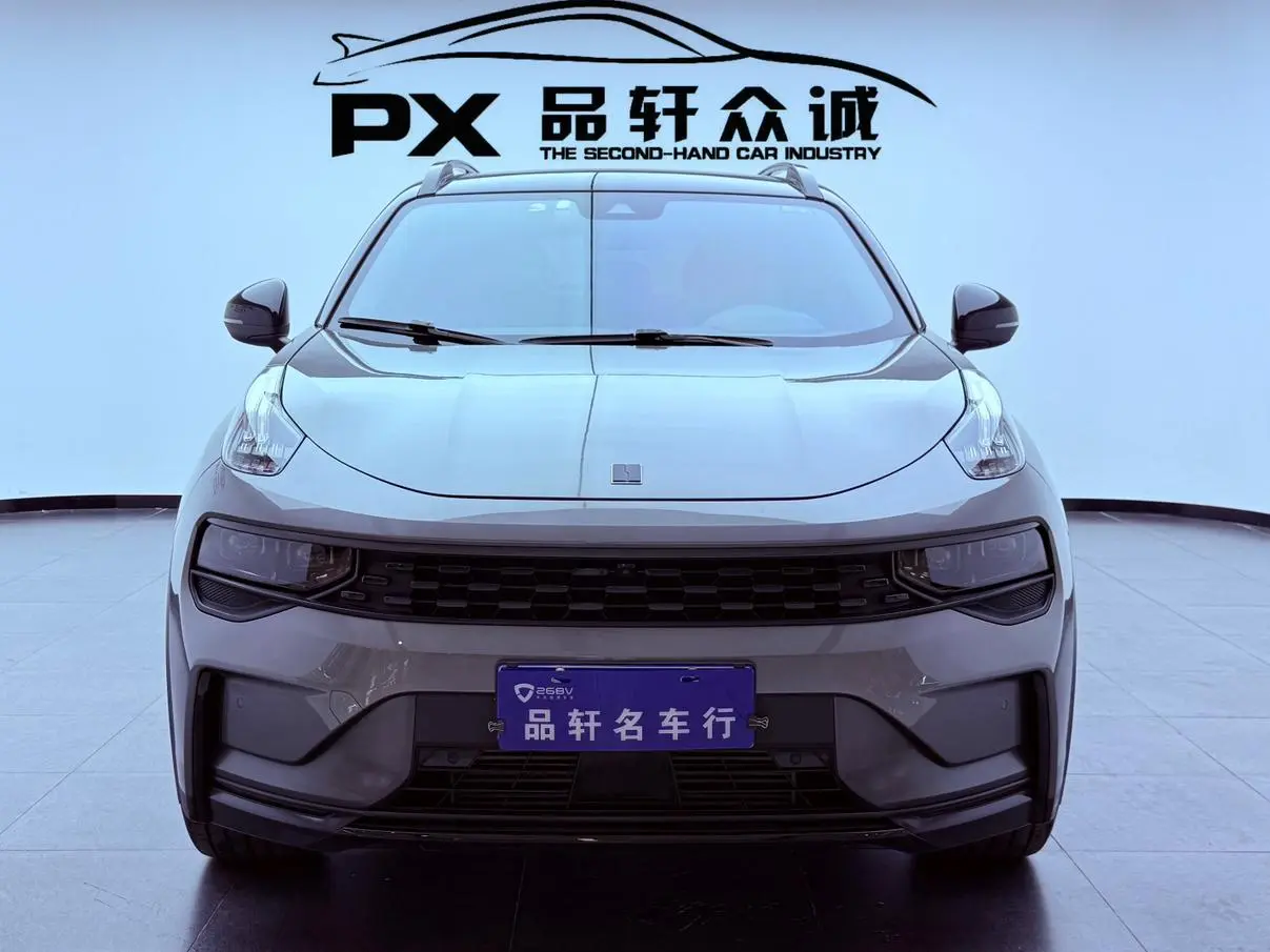 LYNK & CO Lynk 01 2.0TD four-wheel drive Halo