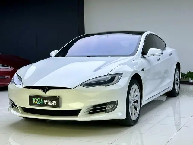 Tesla Model S Long battery life version