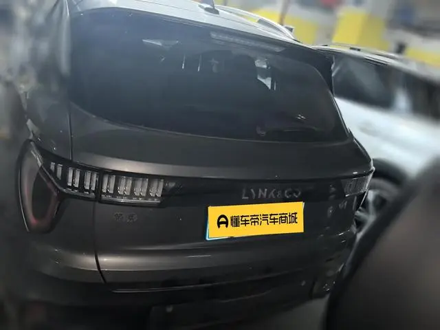 LYNK & CO Lynk 01 2.0TD two-wheel drive Pro