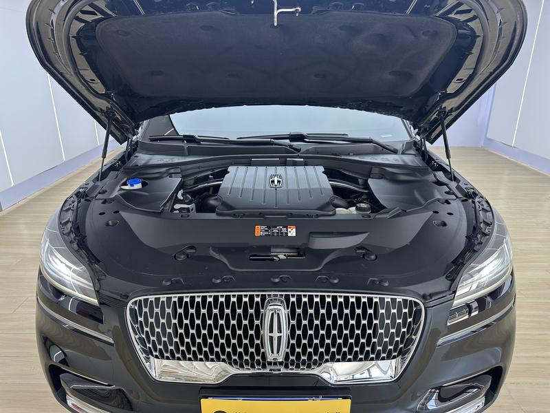 Lincoln aviator 2023