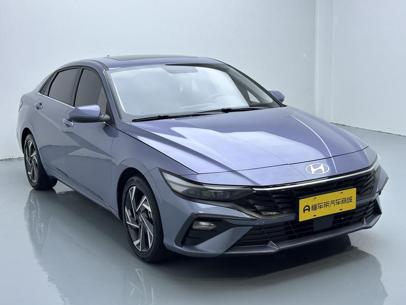 Hyundai Elantra 2023