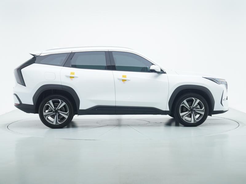 Geely Boyue L 2025