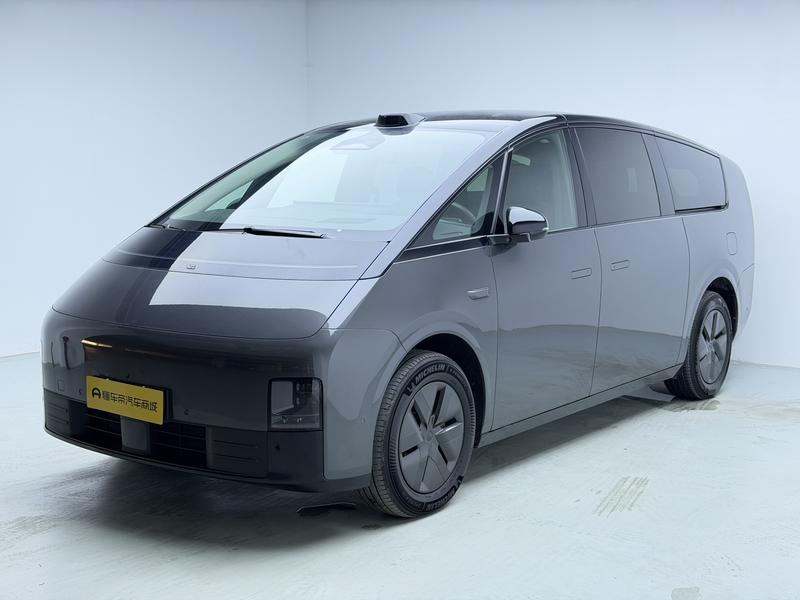 Li Auto Ideal MEGA 2024
