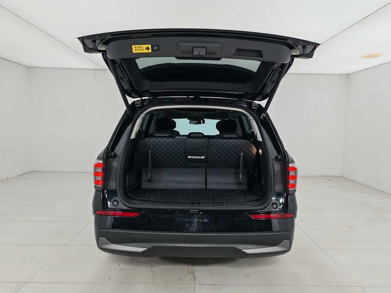 Ford Edge 2025