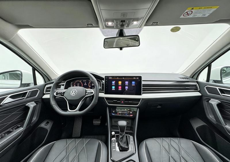 Volkswagen Tiguan L 2022