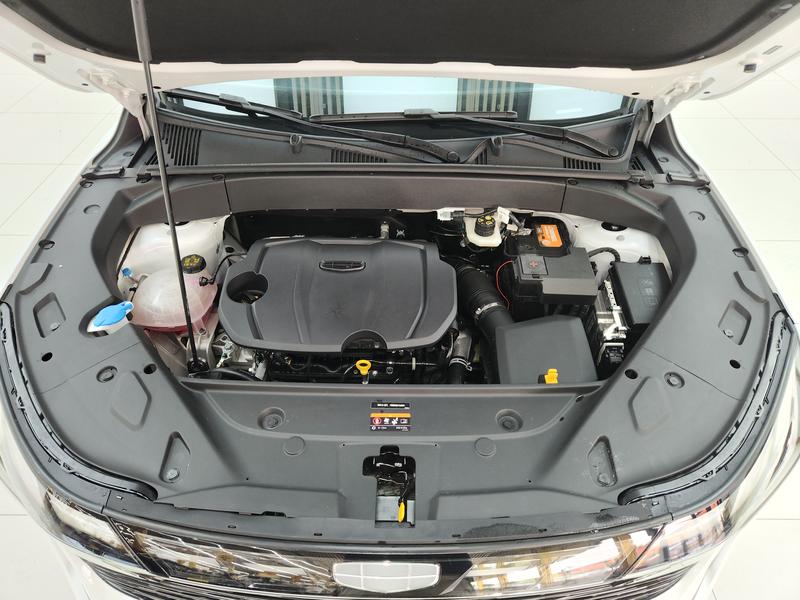Geely Boyue L 2024