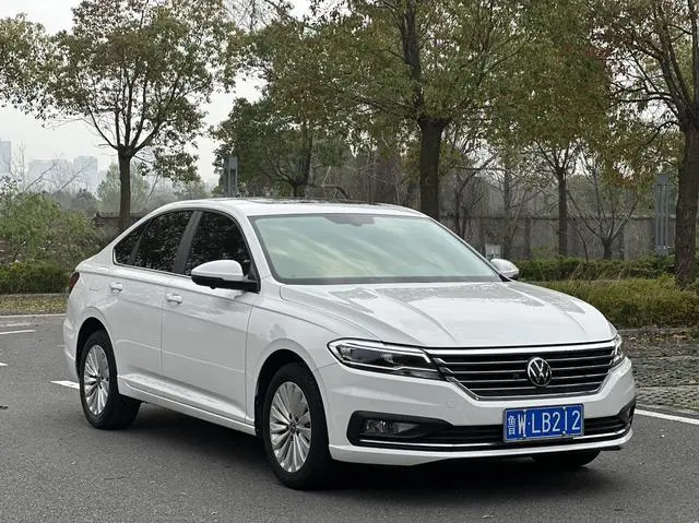 Volkswagen Lavida 1.5L automatic comfort version