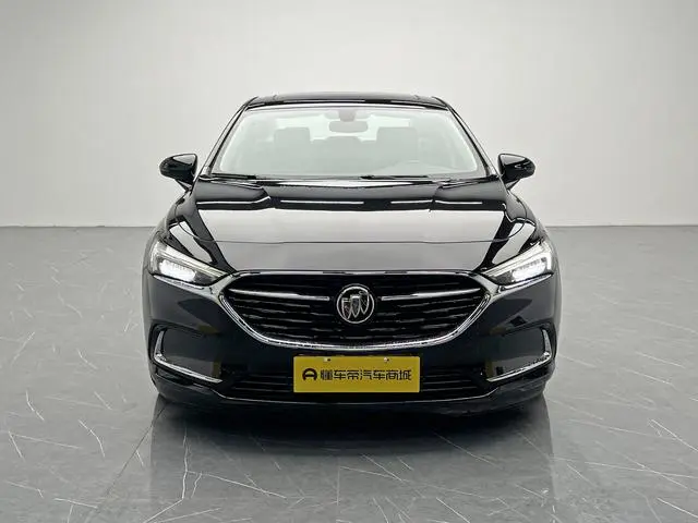 Buick Lacrosse 652T luxury
