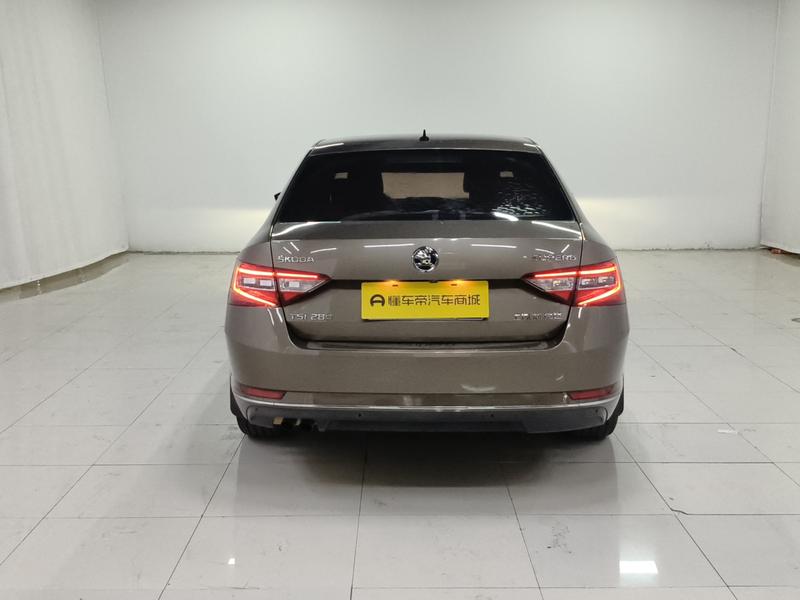 Skoda Superb 2016