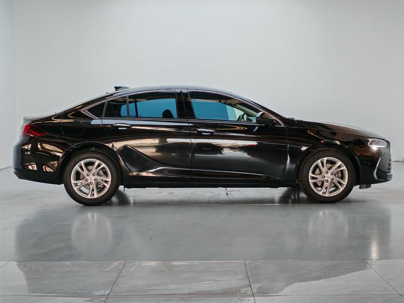 Buick Regal 2024