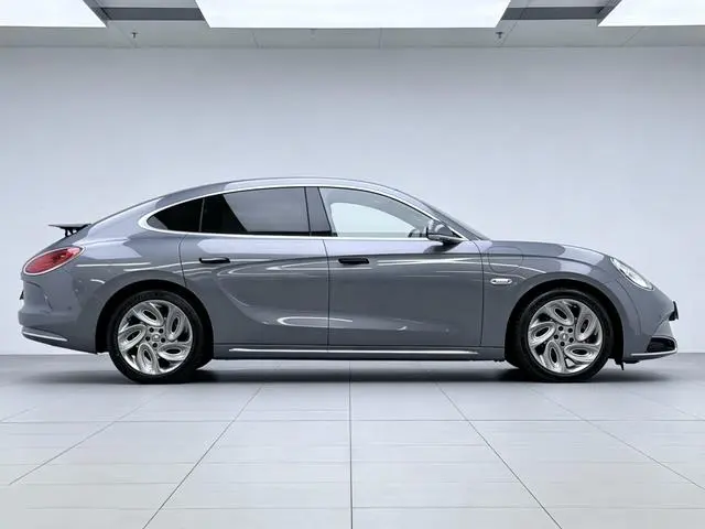 Ora Euler Lightning Cat 600km four-wheel drive high-performance version
