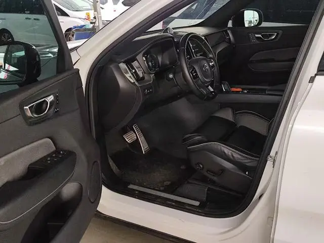 Volvo Volvo XC60 PHEV T8 E-drive hybrid Zhiyuan Sports Edition