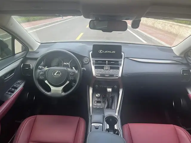 Lexus Lexus NX 200 full drive Fengshang version National V