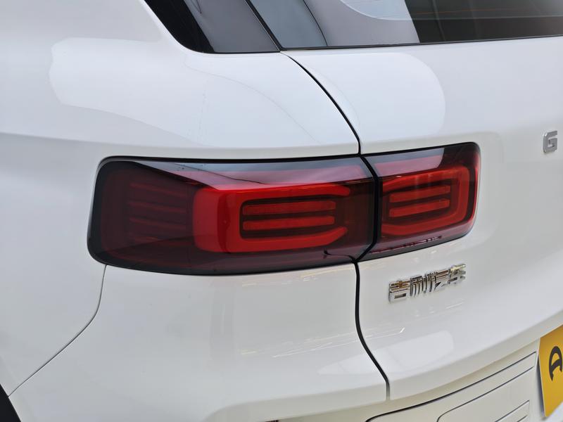 Geely Geely ICON 2023