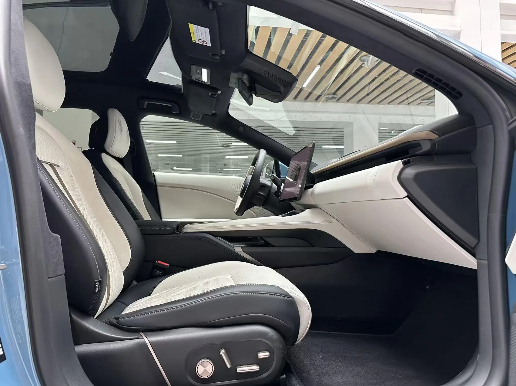 ZEEKR ZEEKR 007GT Four-wheel drive smart driving version 75kWh