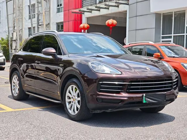Porsche Cayenne E-Hybrid Cayenne E-Hybrid 2.0T