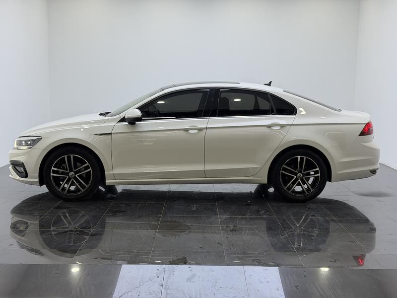 Volkswagen Lamando 2021