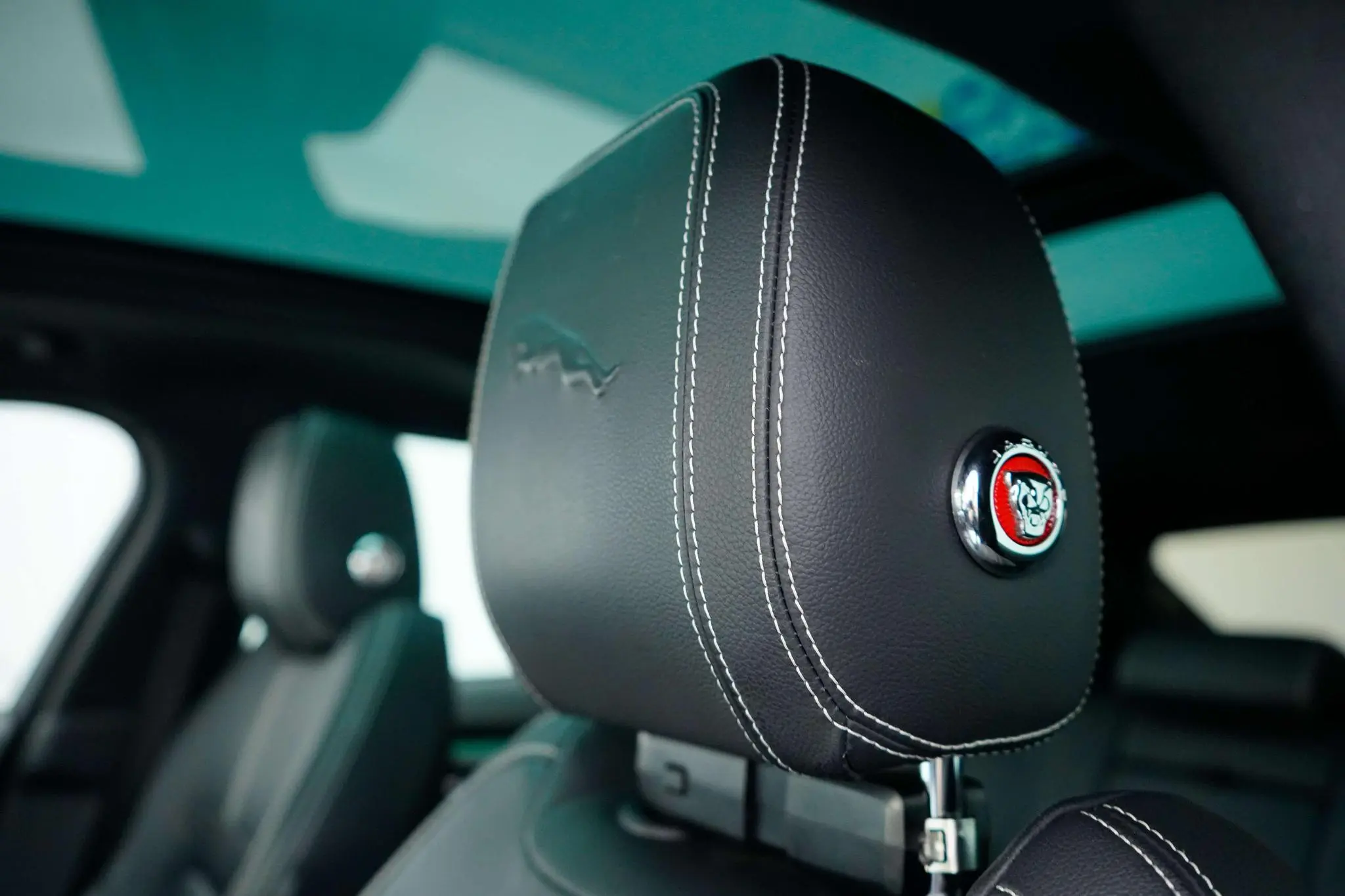 Jaguar Jaguar F-PACE 250PS R-Dynamic SE
