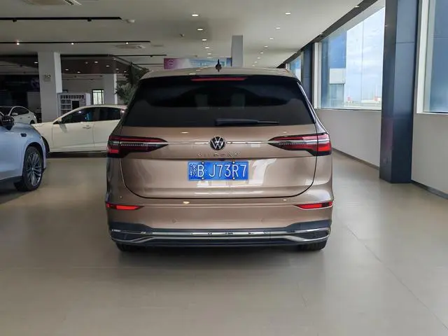 Volkswagen Weiran 380TSI Premium Edition