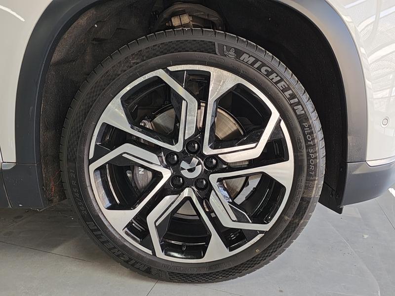 NIO NIO ES8 2020