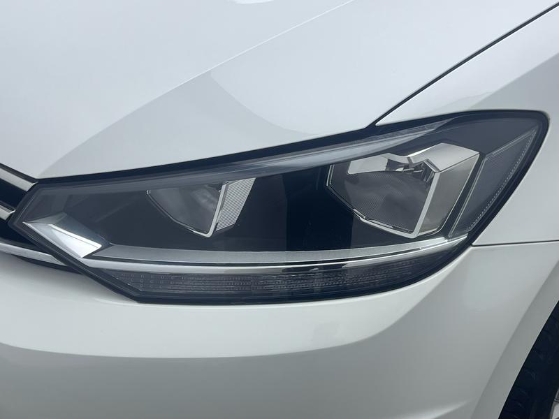 Volkswagen Touran L 2016
