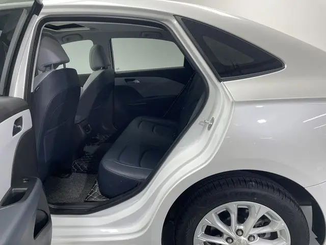 Chevrolet Cruze 1.5L Dual Clutch Enjoy Edition