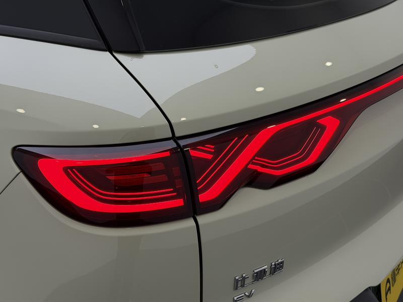 BYD Yuan UP 2025