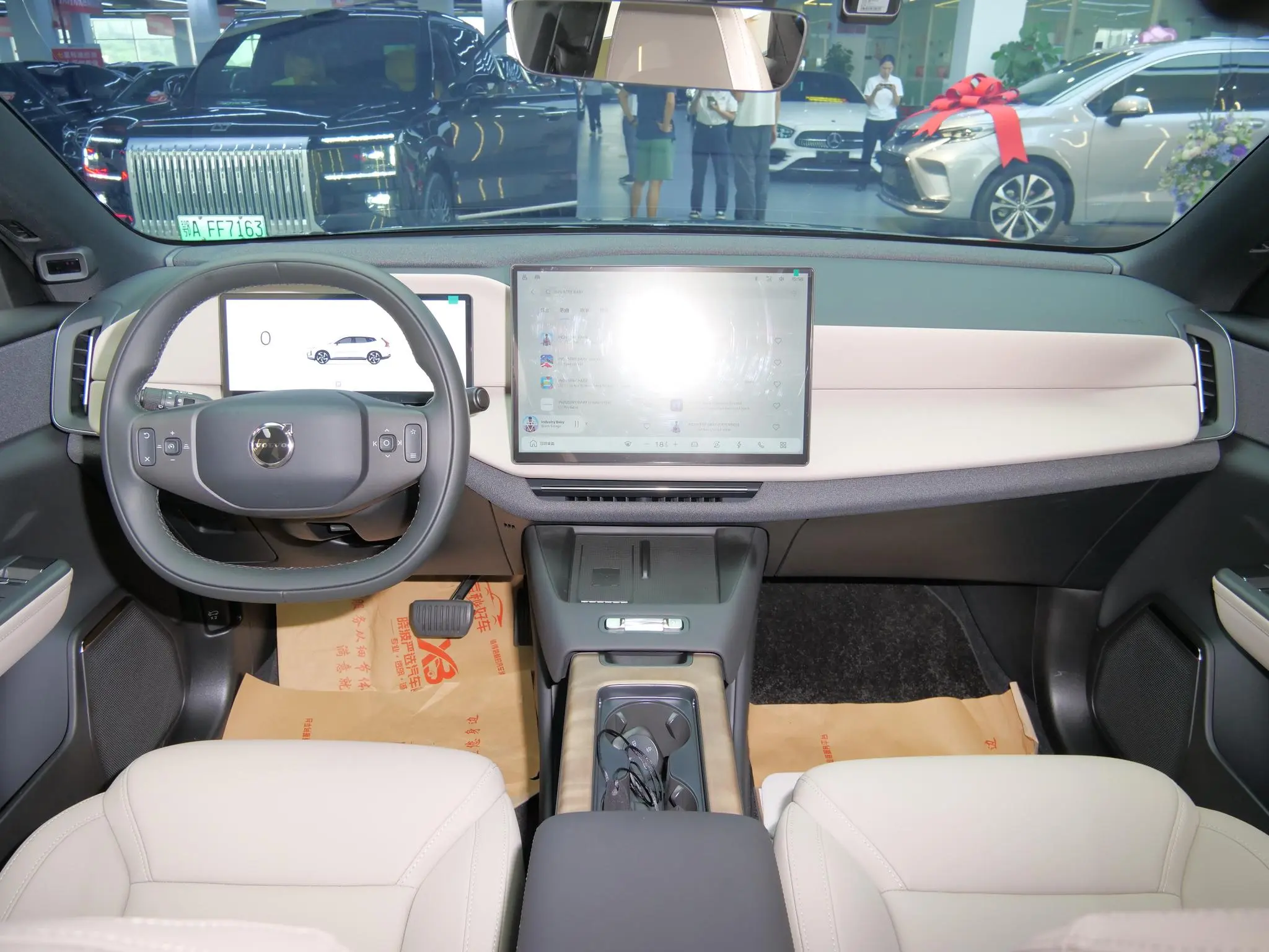 Volvo Volvo XC70 Two-wheel drive long battery life Core