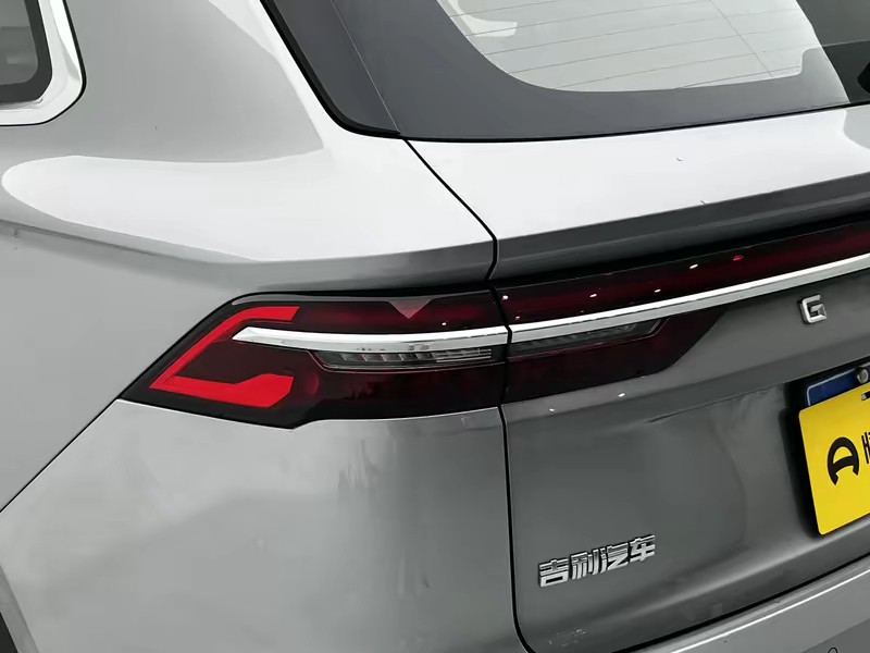 Geely Emgrand L 2024