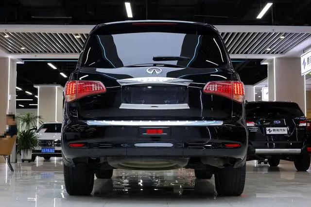 Infiniti Infiniti QX80 5.6L 4WD