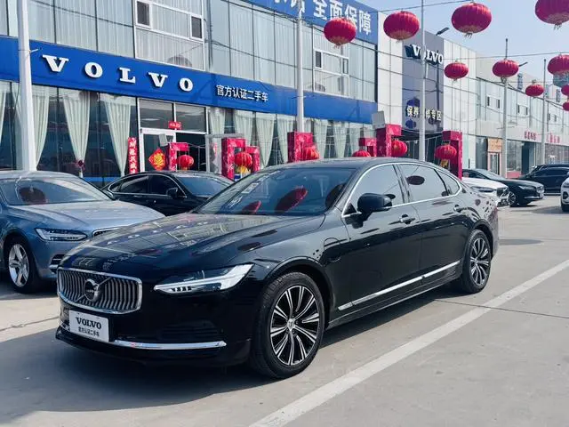 Volvo Volvo S90 PHEV T8 E-drive Hybrid Zhiyi Deluxe Edition