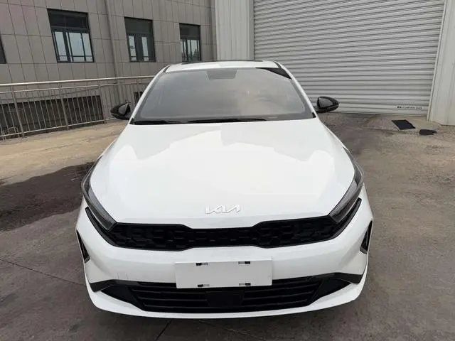 Kia Kia K3 1.4T DCT Deluxe Edition