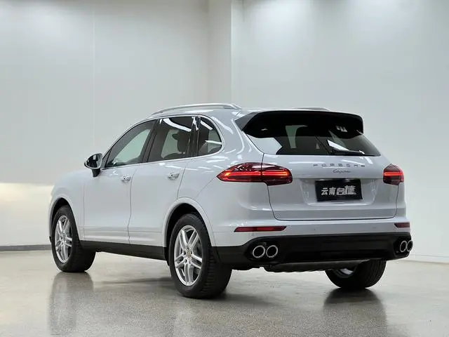 Porsche Cayenne Cayenne Platinum Edition 3.0T