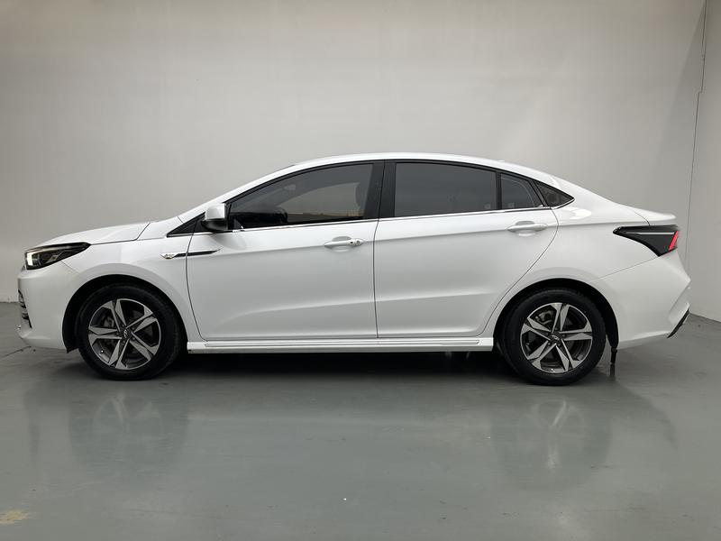 Chery Arrizo 5 PLUS 2021