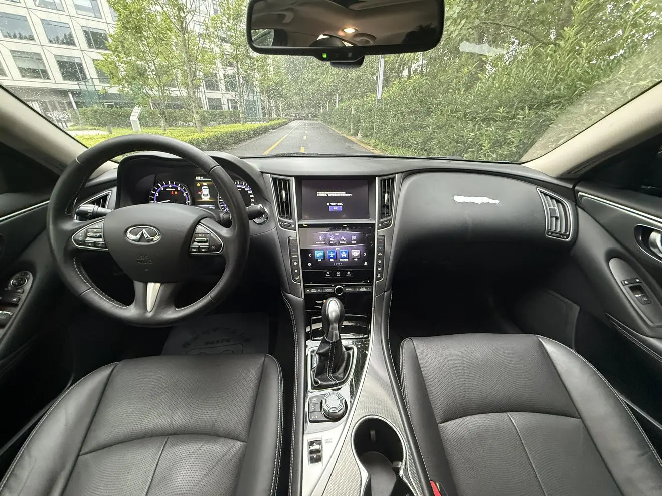 Infiniti Infiniti Q50L 2.0T Yixiang Edition Country V