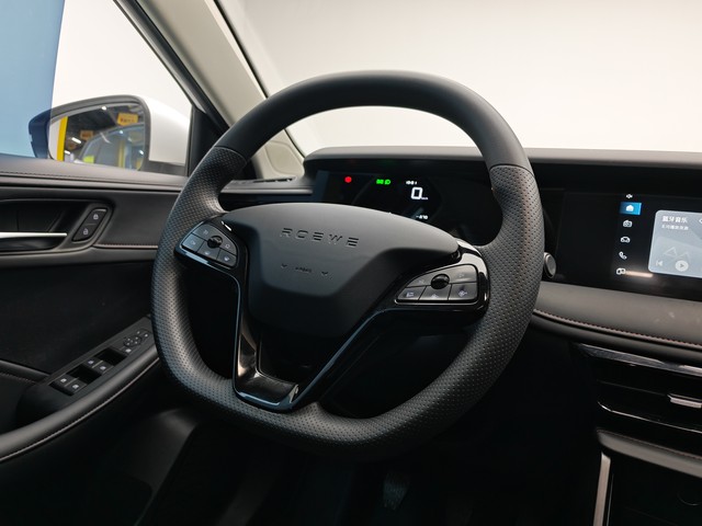 Roewe Roewe i5 2023