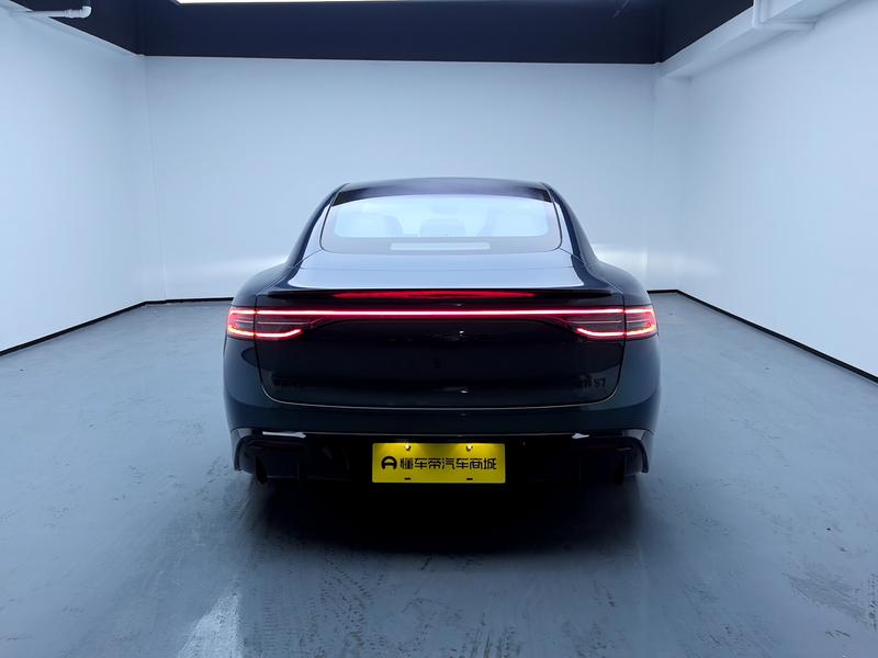 Luxeed Zhijie S7 2026