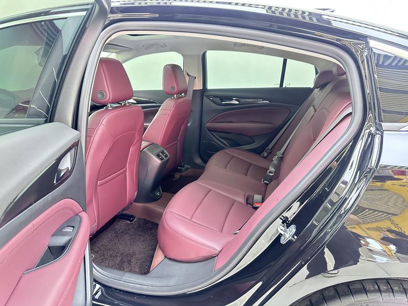 Buick Regal 2024