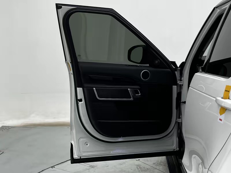 Land Rover discover 2018