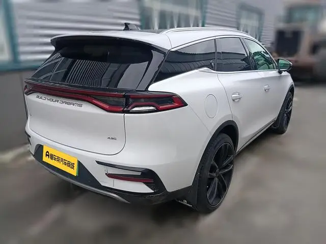 BYD Tang DM DM 2.0T four-wheel drive high-performance version of the Genesis flagship