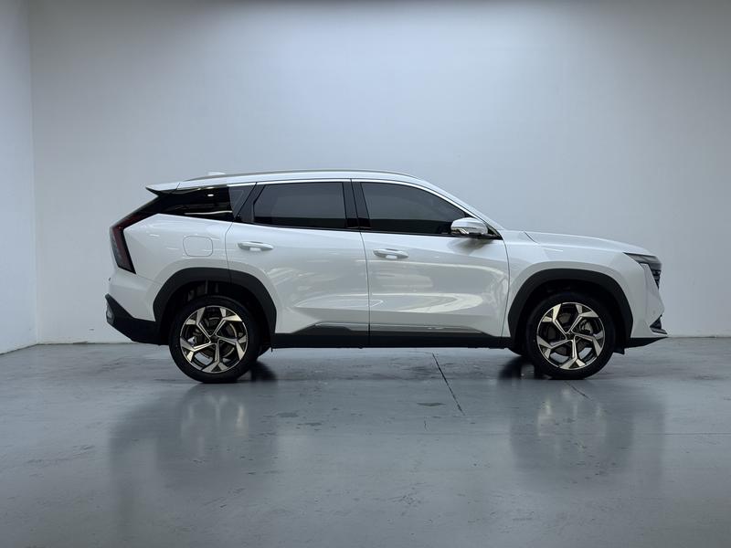 Geely Boyue L 2024