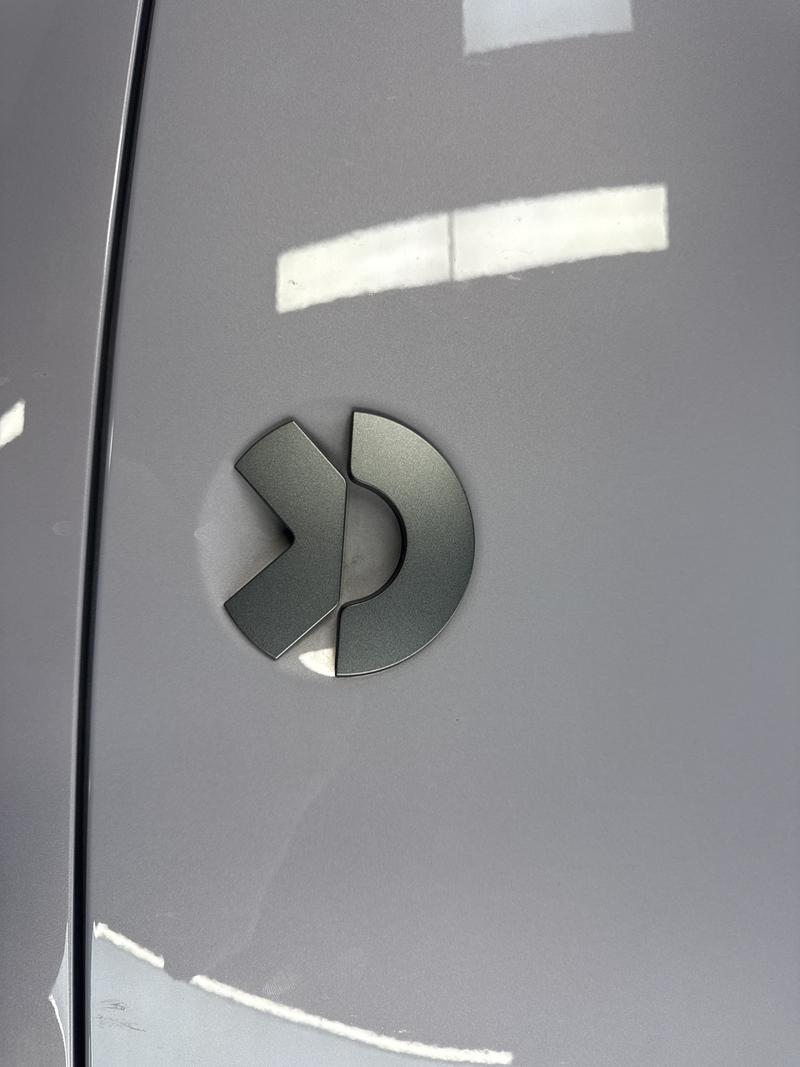 NIO NIO ET5 2025