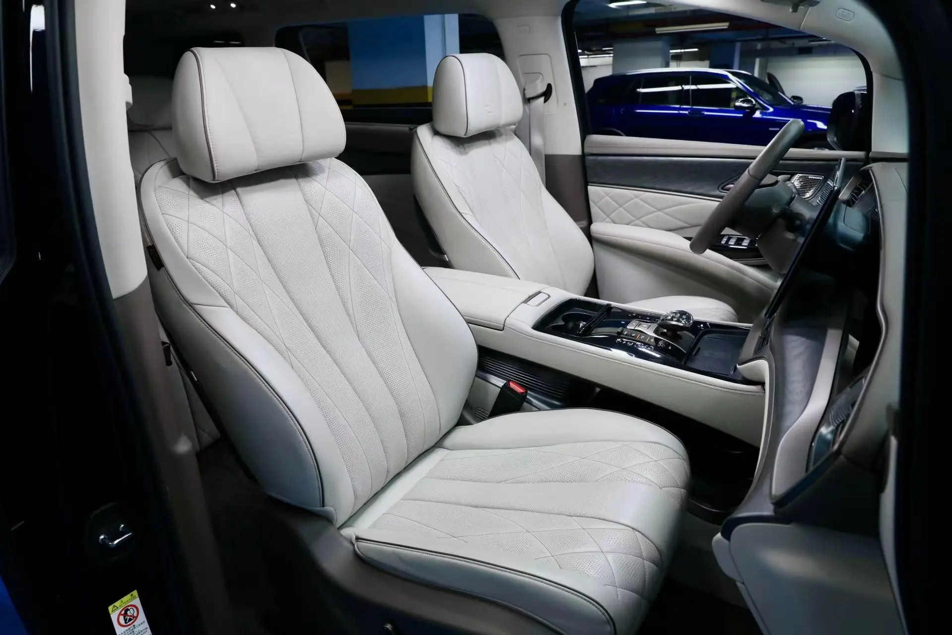Roewe Roewe iMAX8 400TGI Supreme Series Extreme Edition