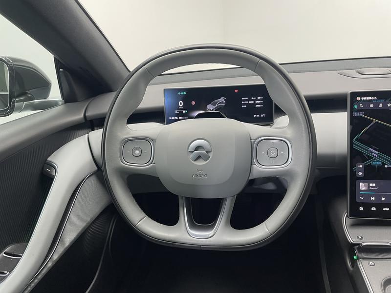 NIO NIO ET5 Touring 2024