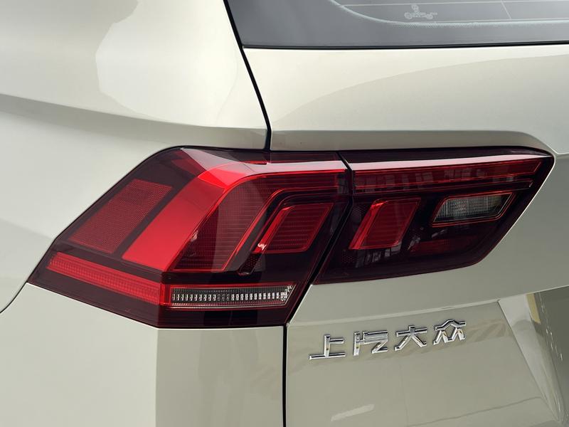 Volkswagen Tiguan L 2022