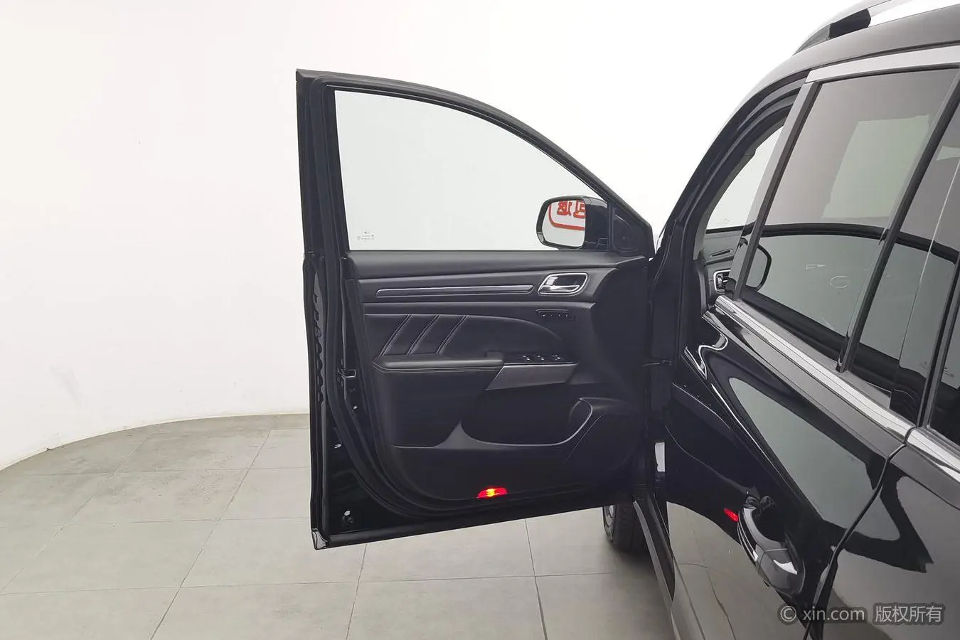 GAC Trumpchi GS8 390T two-wheel drive luxury Zhilian Edition 7 seats
