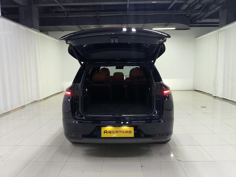 Li Auto Ideal L7 2023
